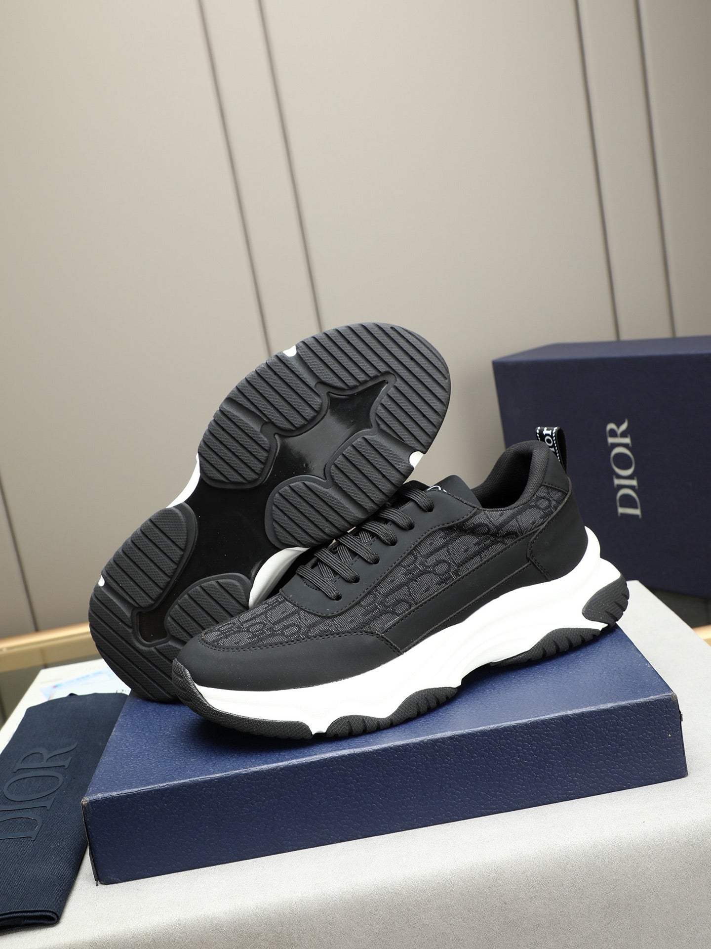 LuxluxHouse Best Quality Shoes Dior
