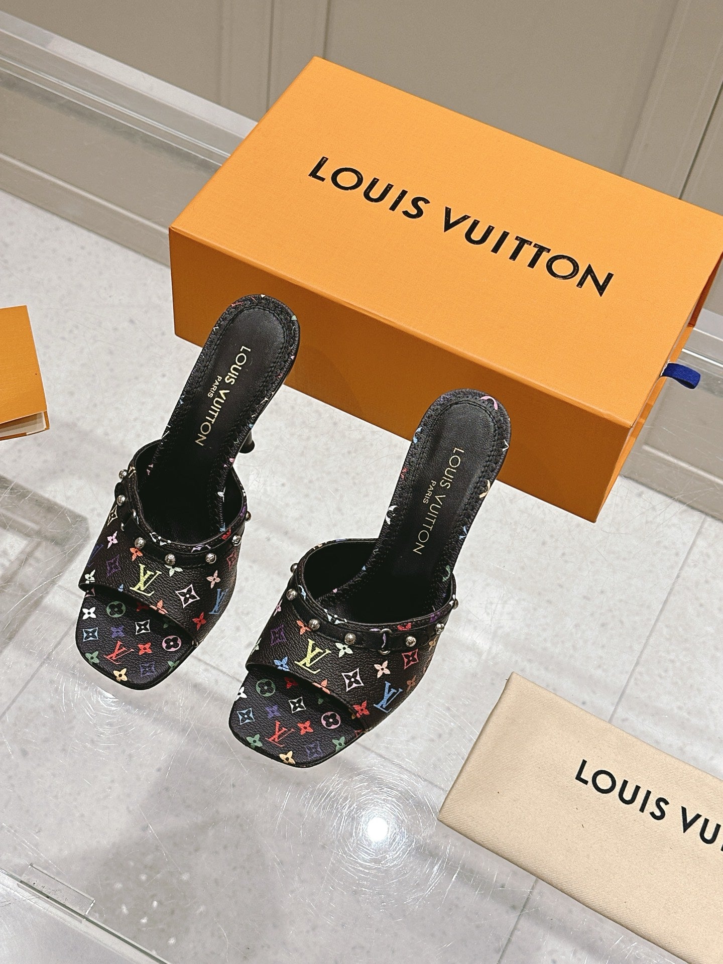 LuxluxHouse Best Quality Women Shoes Louis Vuitton