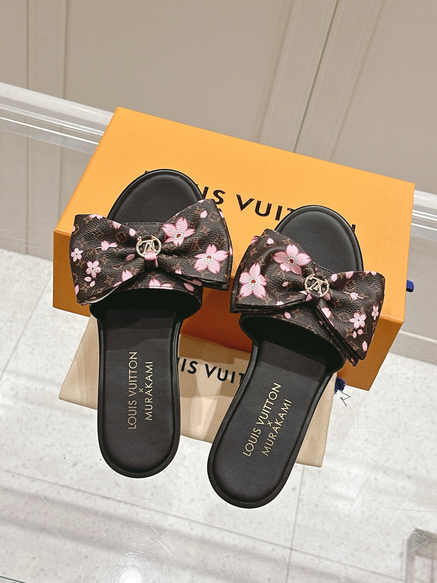 LuxluxHouse Best Quality Women Shoes Louis Vuitton
