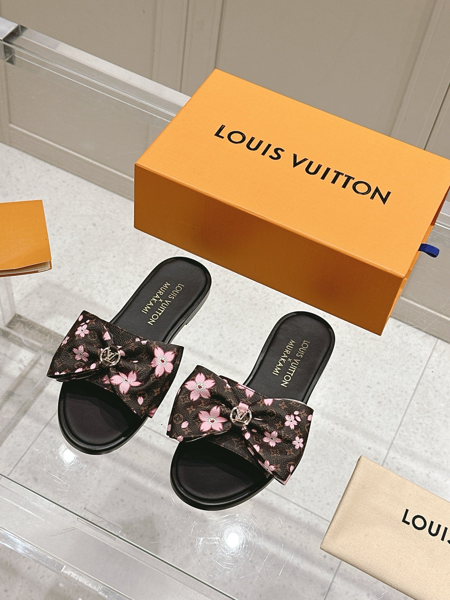 LuxluxHouse Best Quality Women Shoes Louis Vuitton