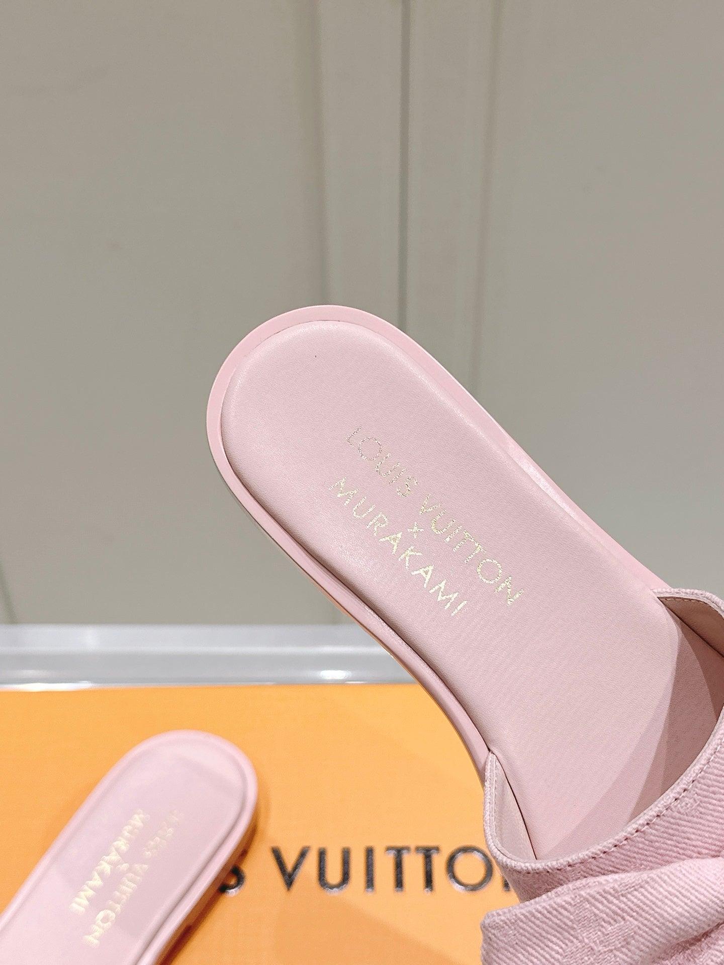 LuxluxHouse Best Quality Women Shoes Louis Vuitton