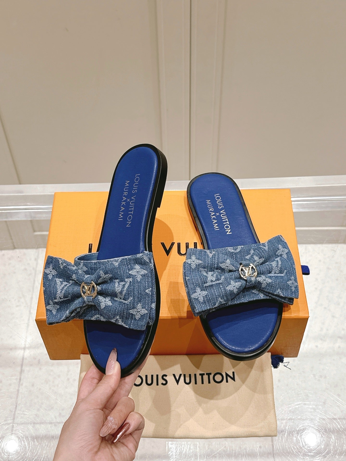LuxluxHouse Best Quality Women Shoes Louis Vuitton