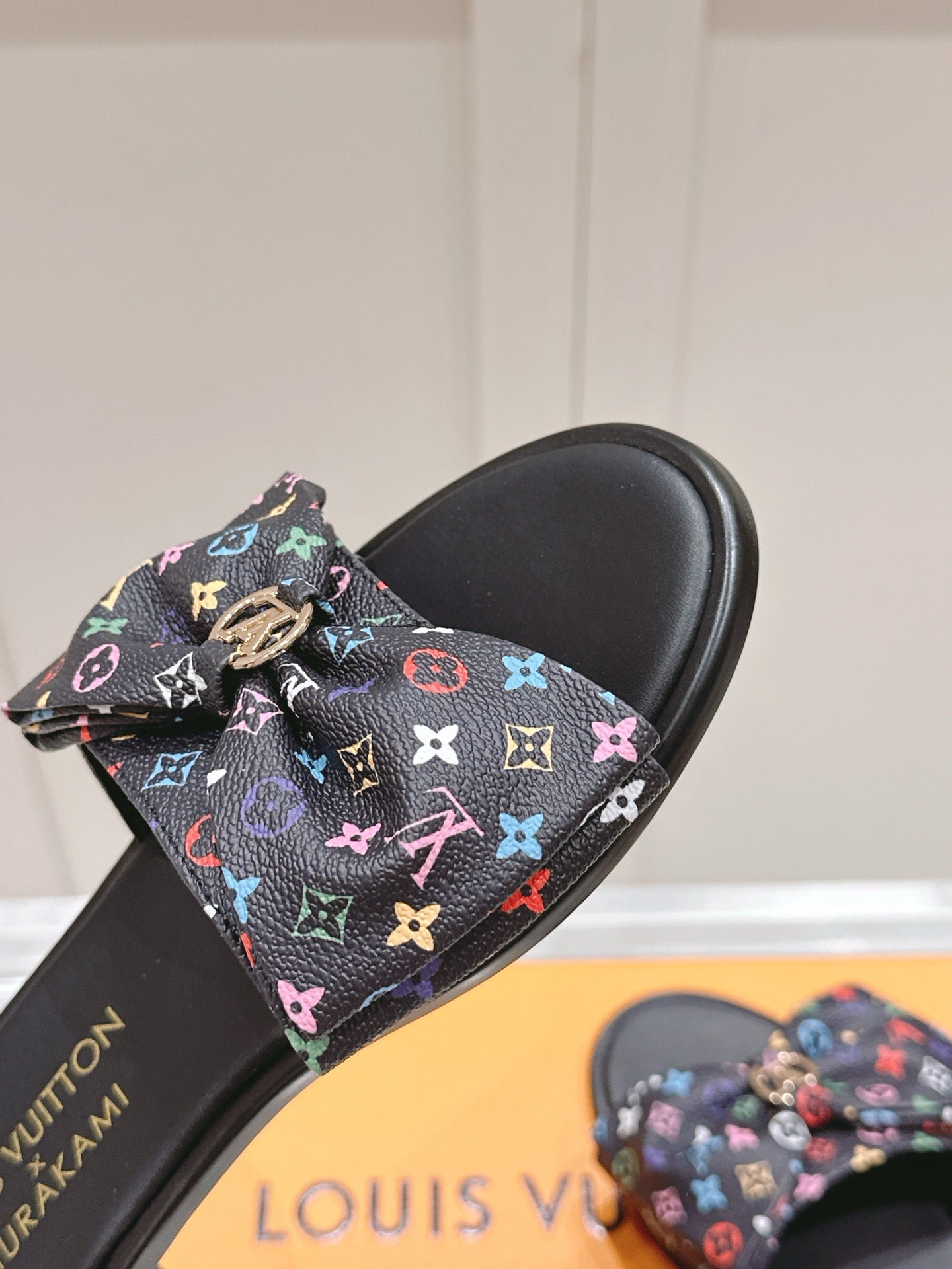 LuxluxHouse Best Quality Women Shoes Louis Vuitton