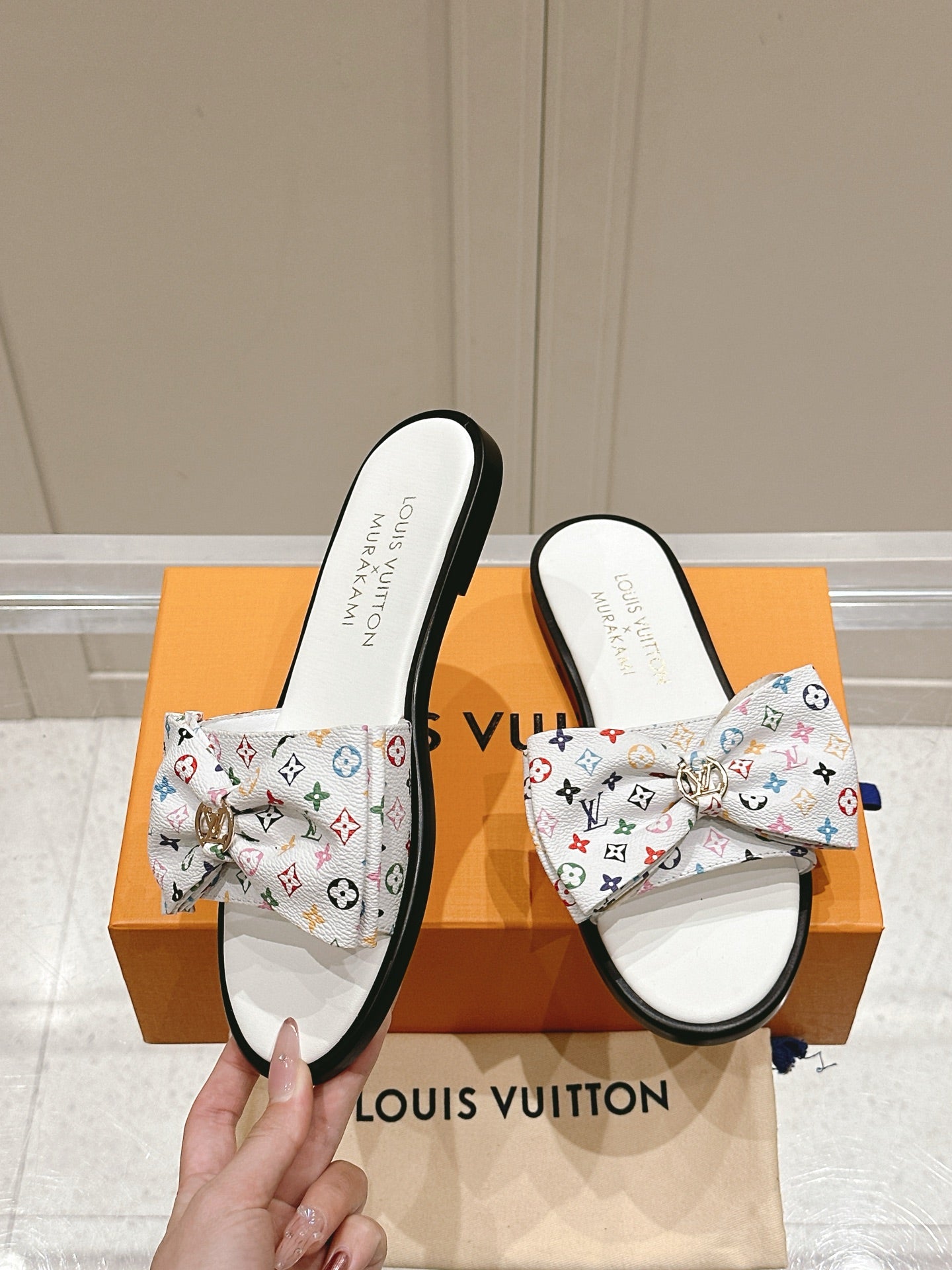 LuxluxHouse Best Quality Women Shoes Louis Vuitton
