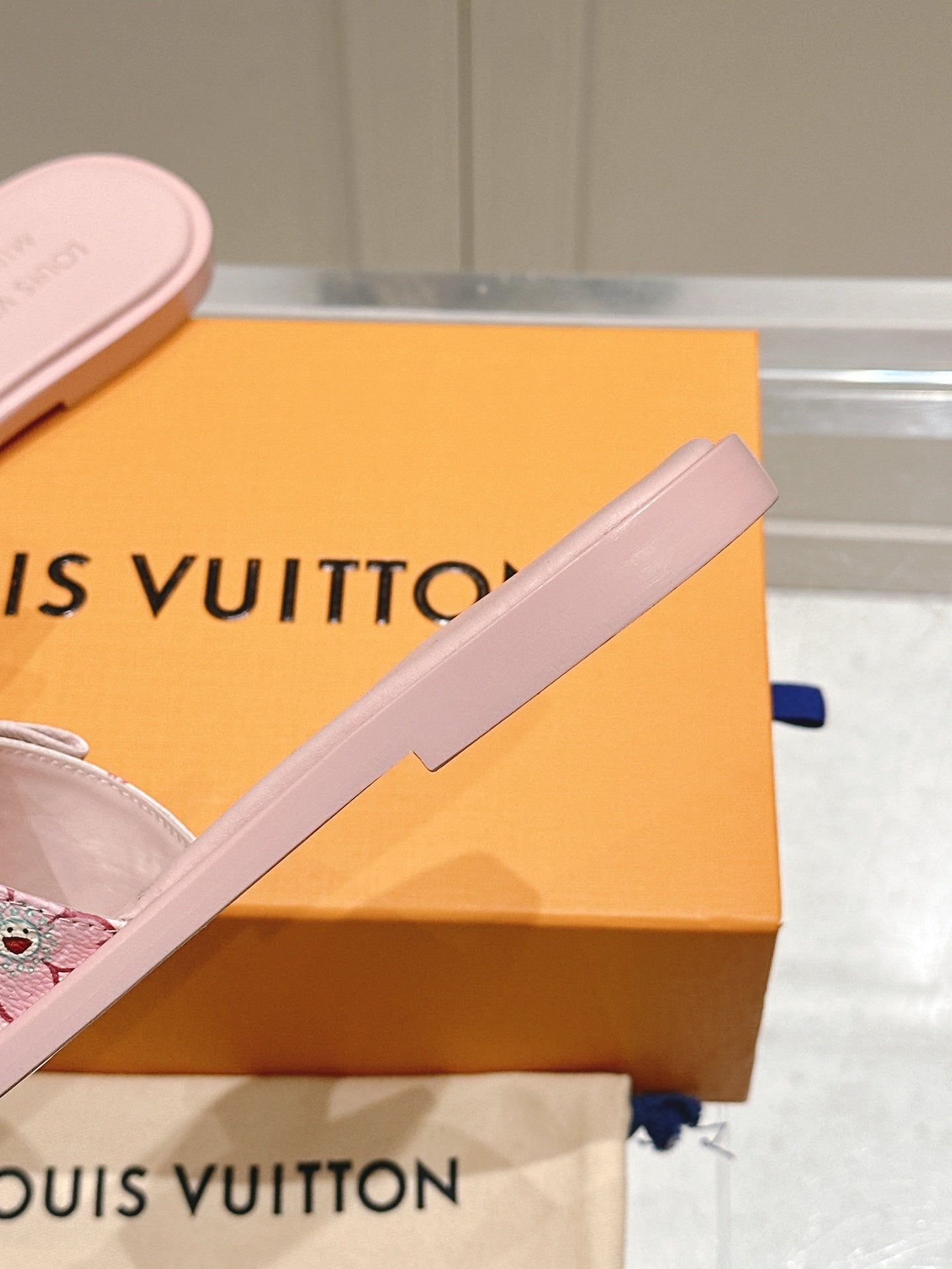 LuxluxHouse Best Quality Women Shoes Louis Vuitton