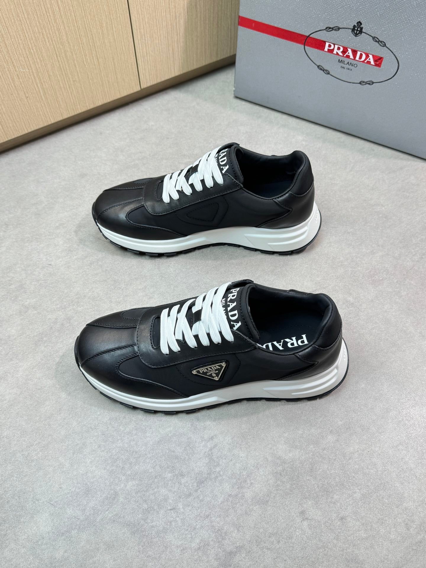 LuxluxHouse Best Quality Shoes Prada