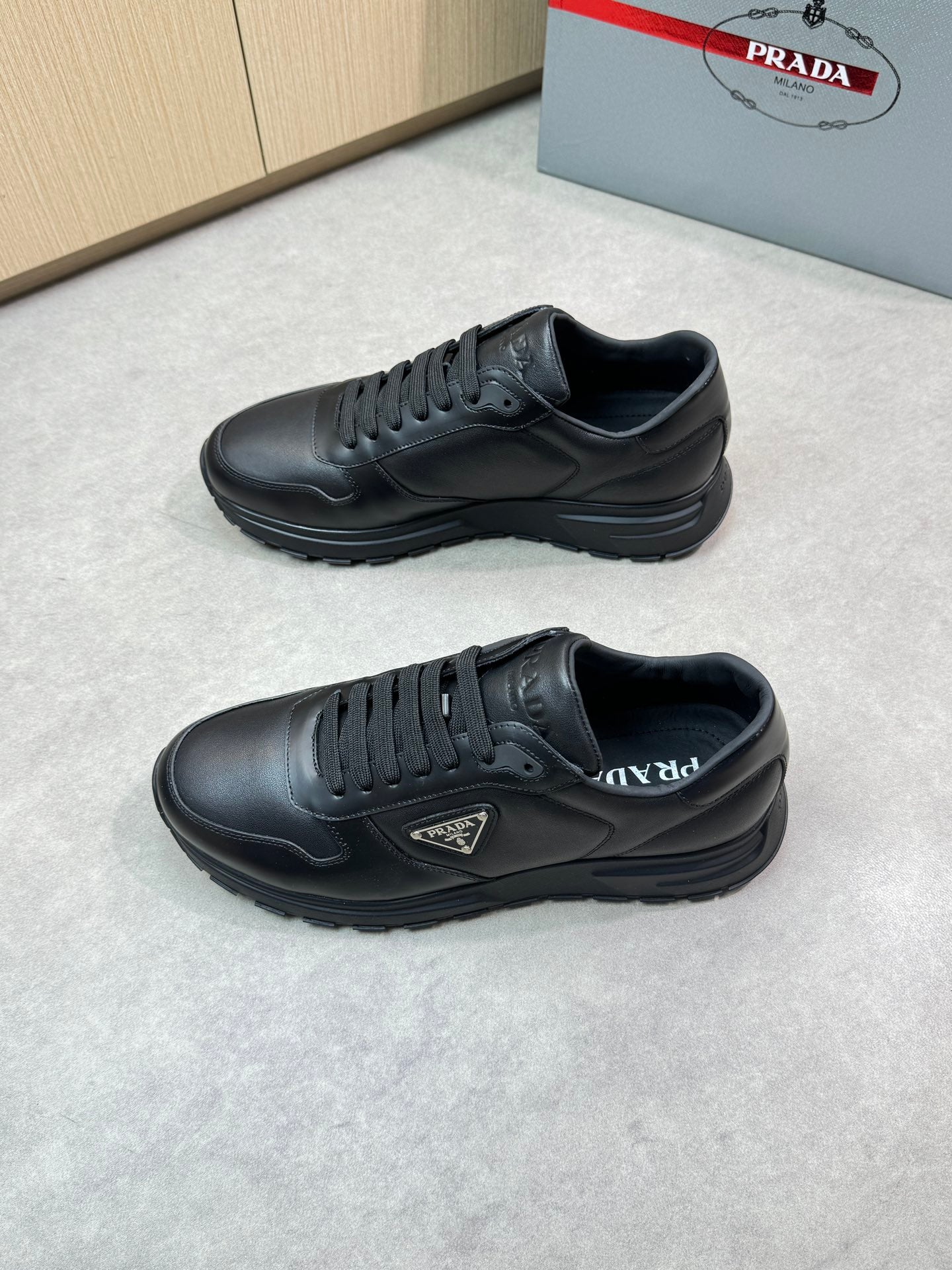 LuxluxHouse Best Quality Shoes Prada