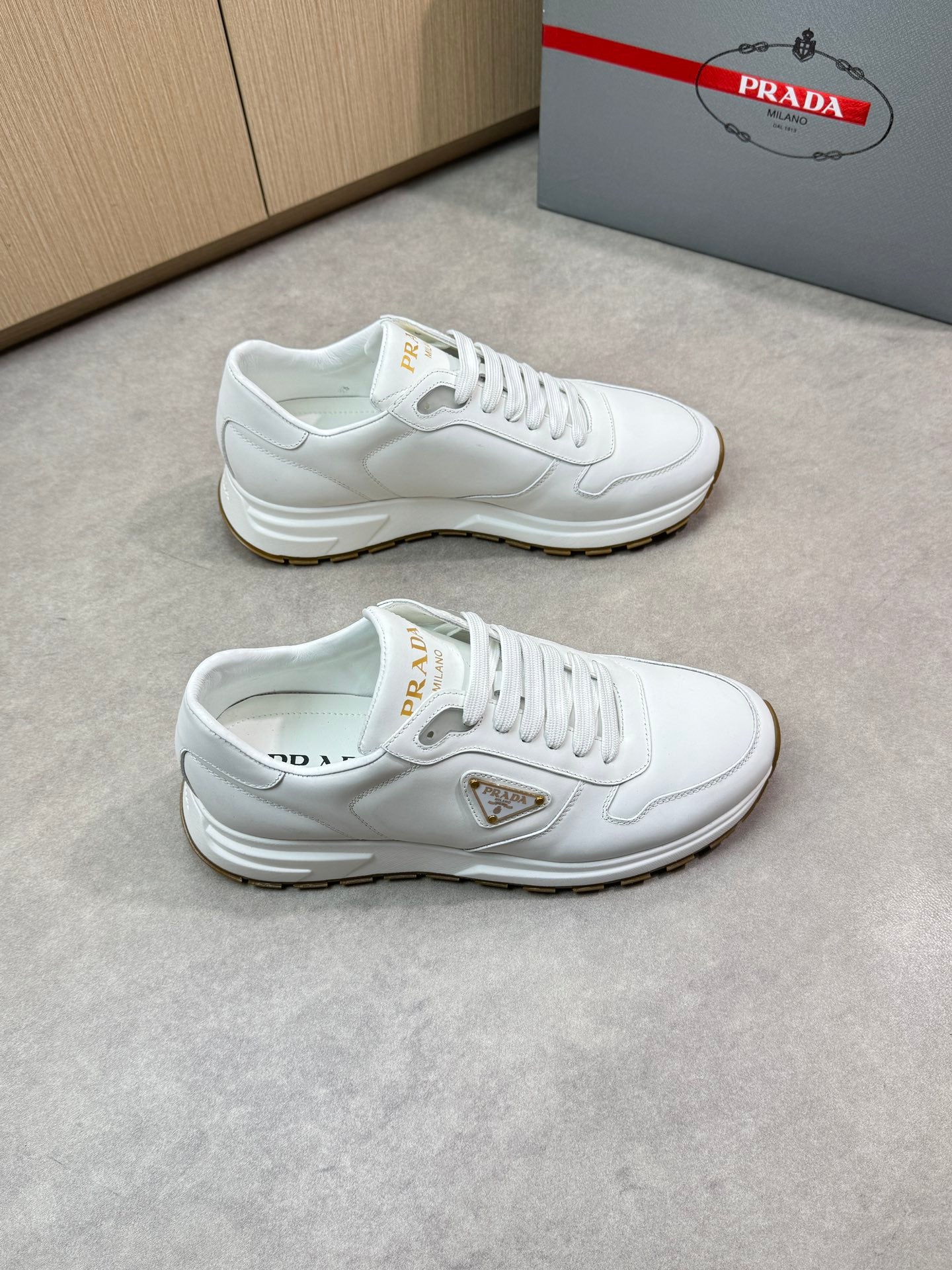 LuxluxHouse Best Quality Shoes Prada
