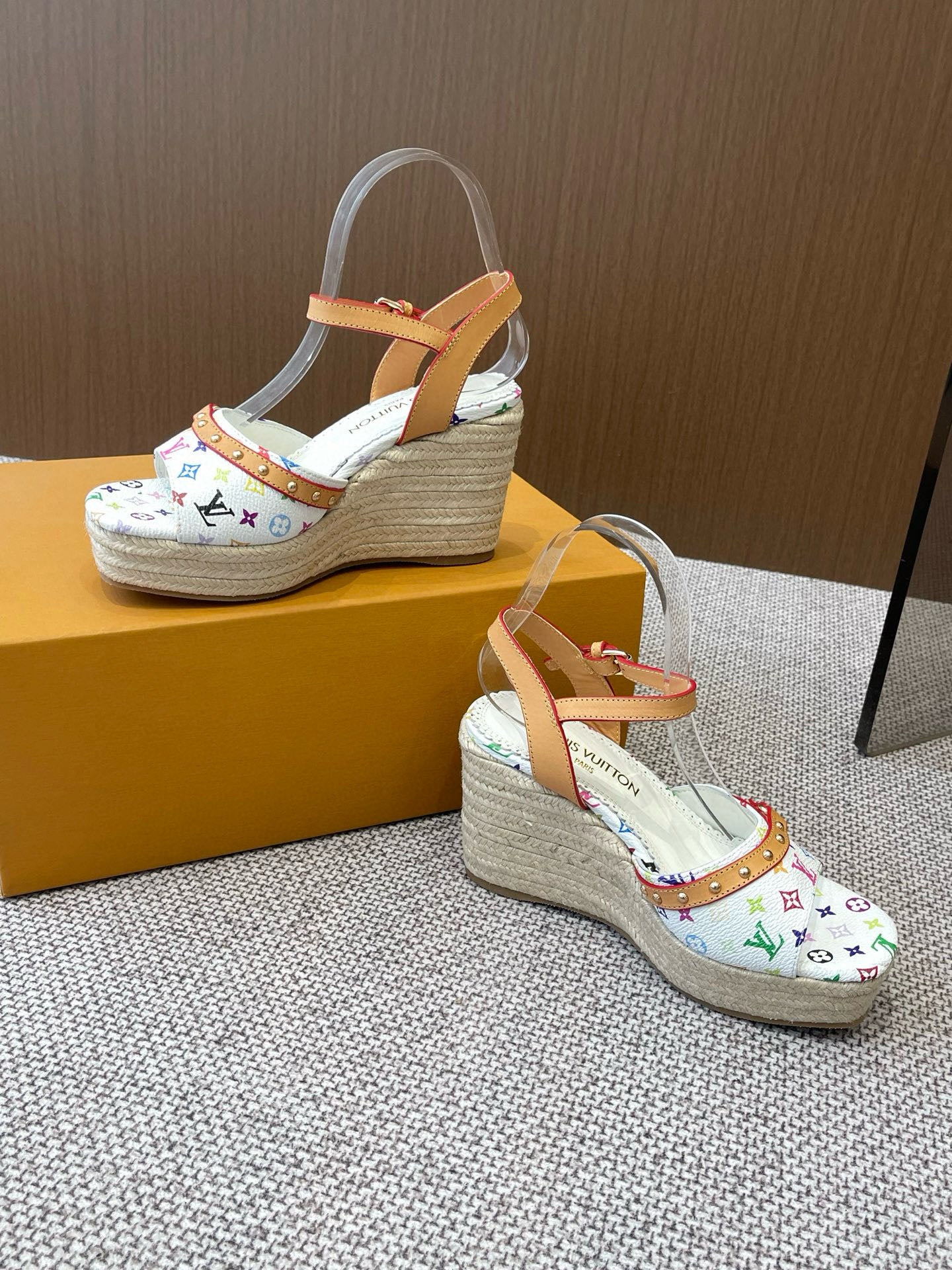 LuxluxHouse Best Quality Women Shoes Louis Vuitton