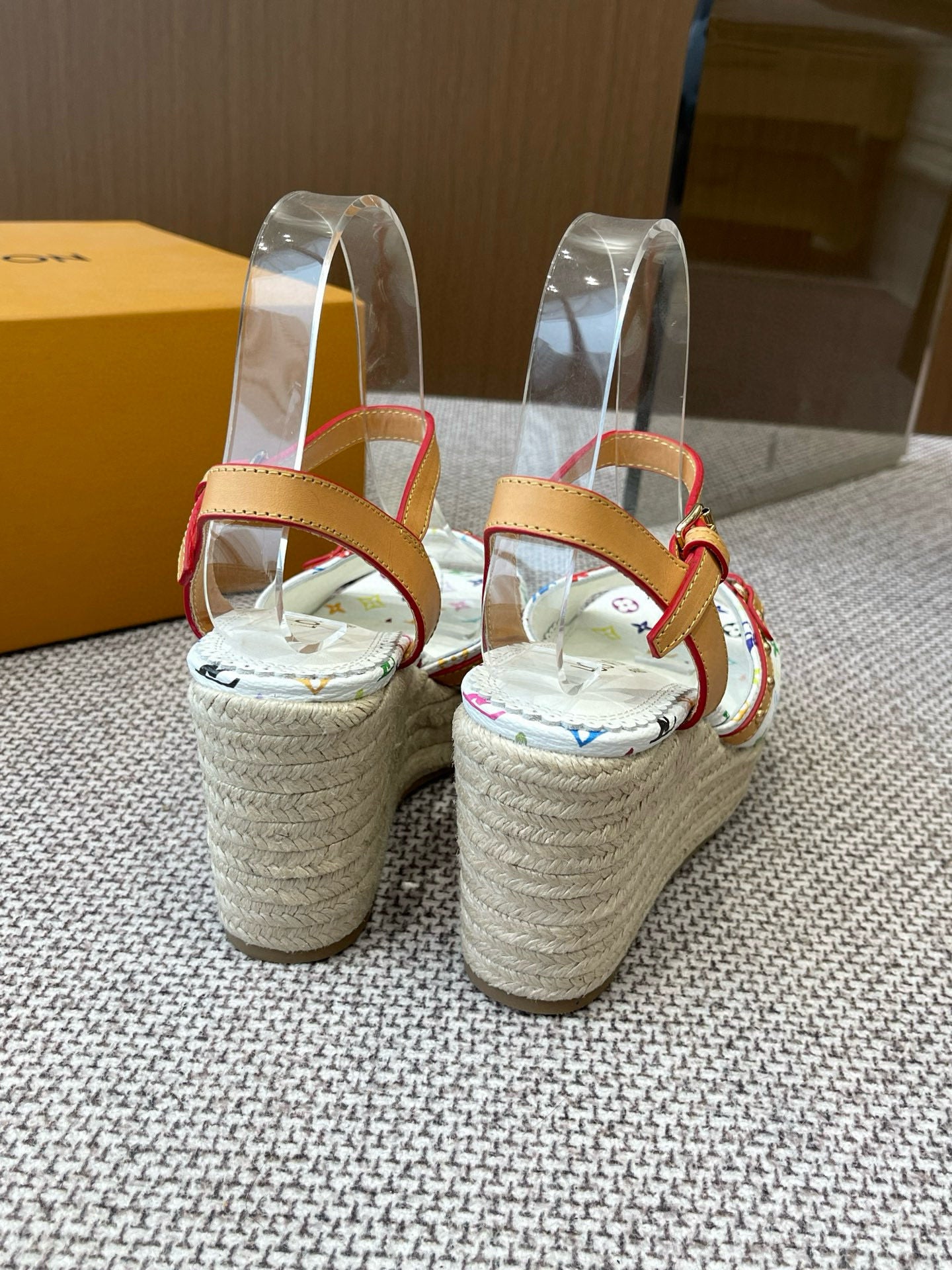 LuxluxHouse Best Quality Women Shoes Louis Vuitton