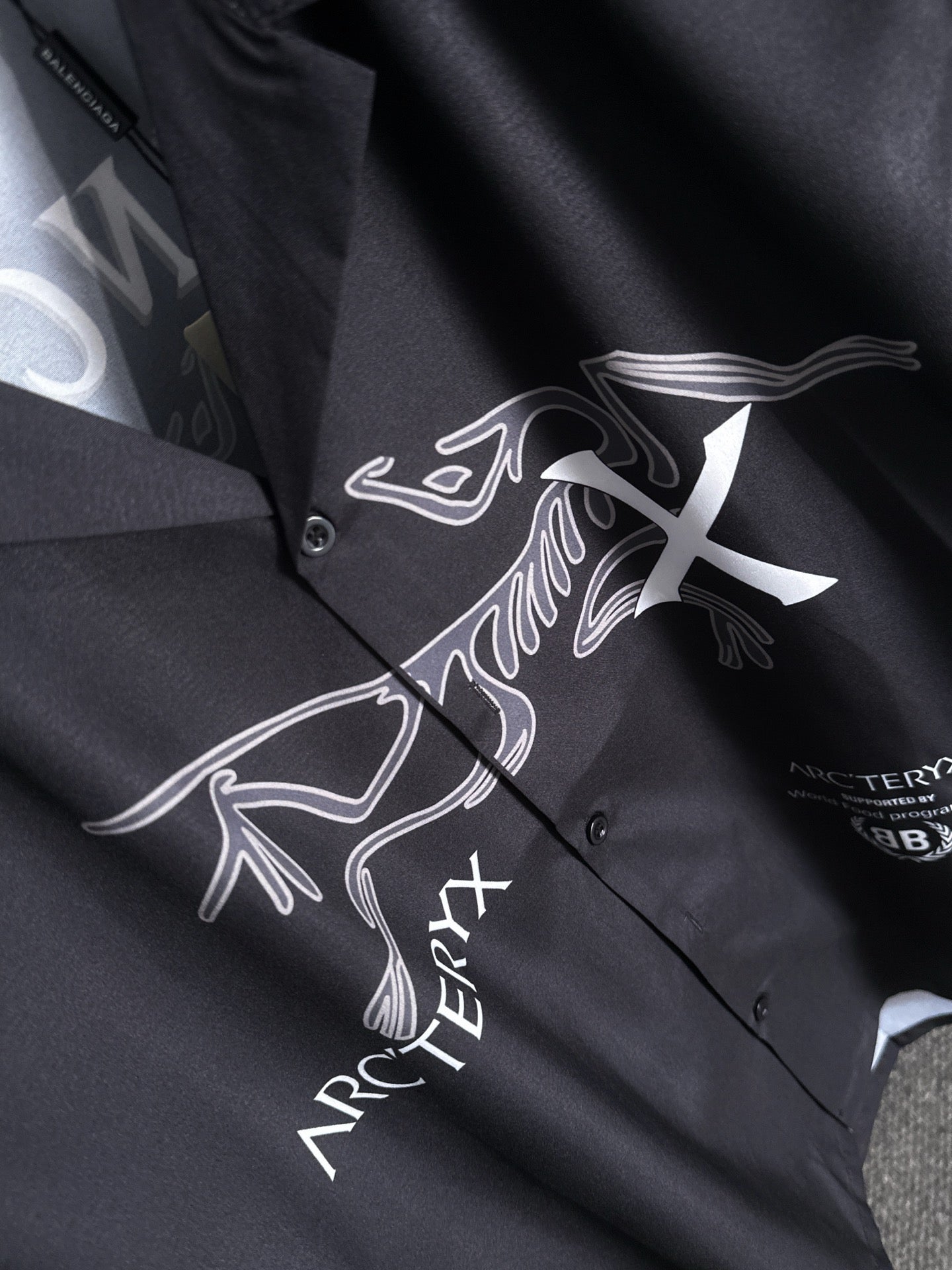 LuxluxHouse Best Quality Clothes Shirts&Polo Arcteryx