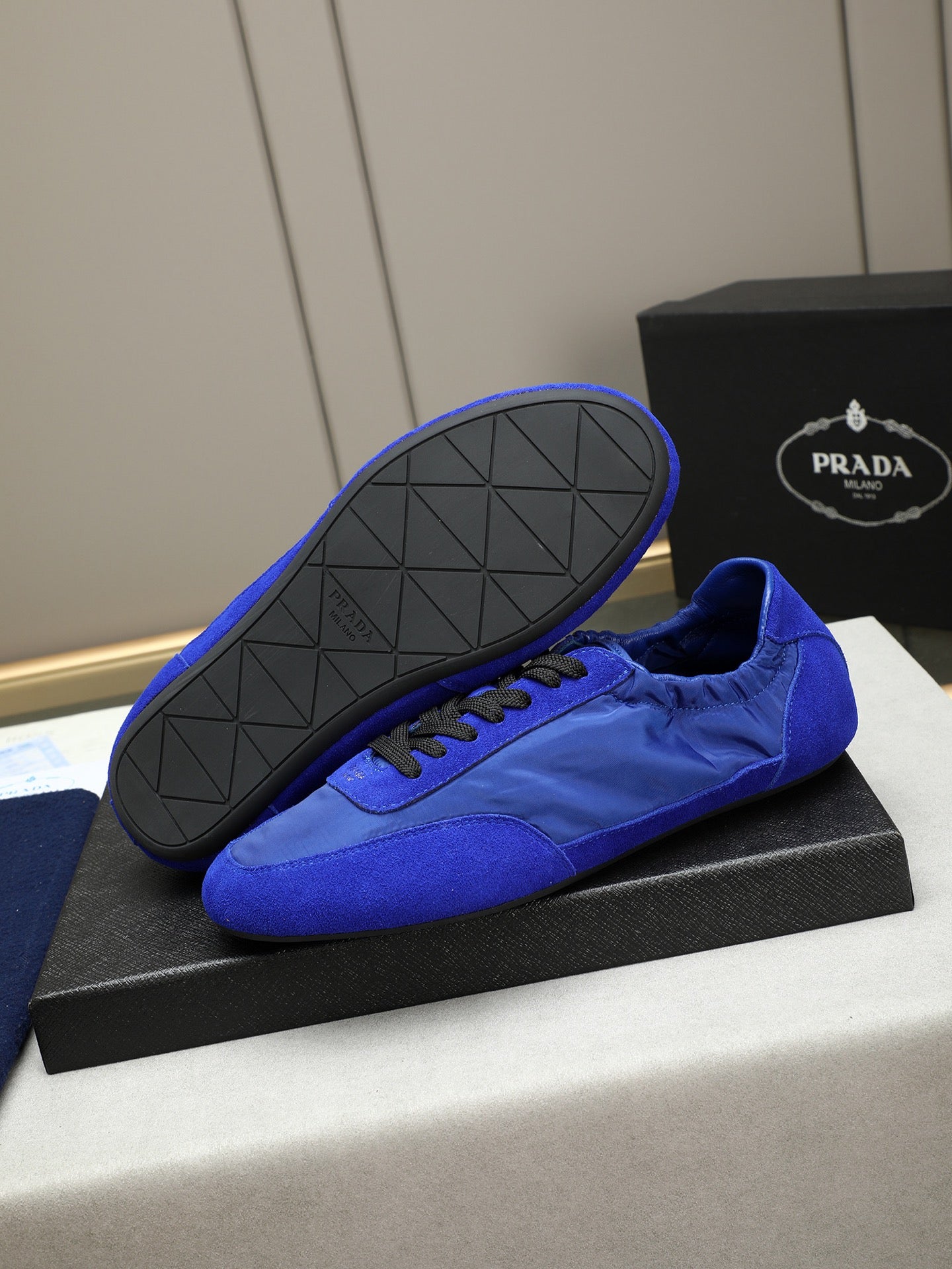 LuxluxHouse Best Quality Shoes Prada