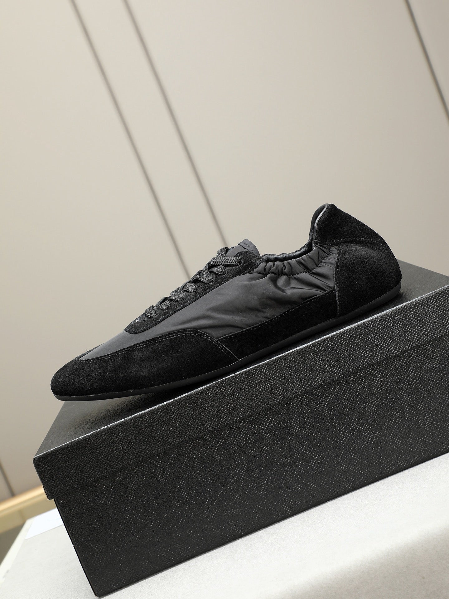 LuxluxHouse Best Quality Shoes Prada