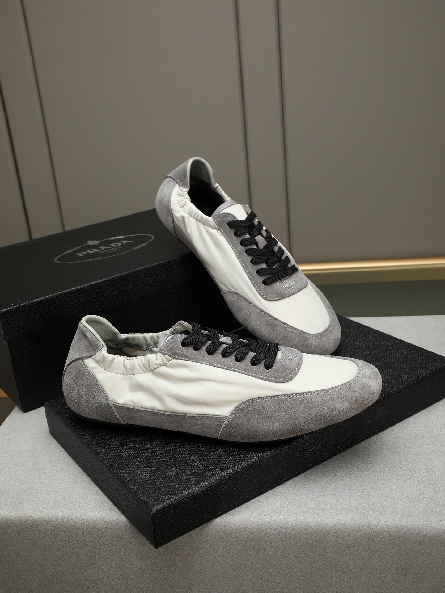 LuxluxHouse Best Quality Shoes Prada
