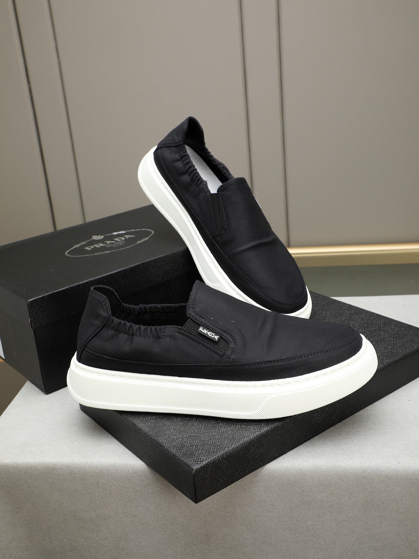 LuxluxHouse Best Quality Shoes Prada