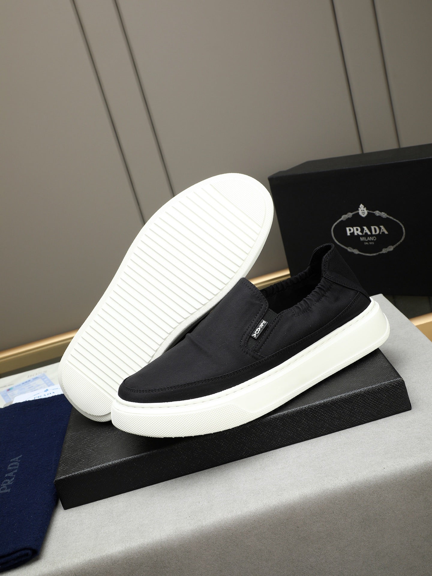 LuxluxHouse Best Quality Shoes Prada
