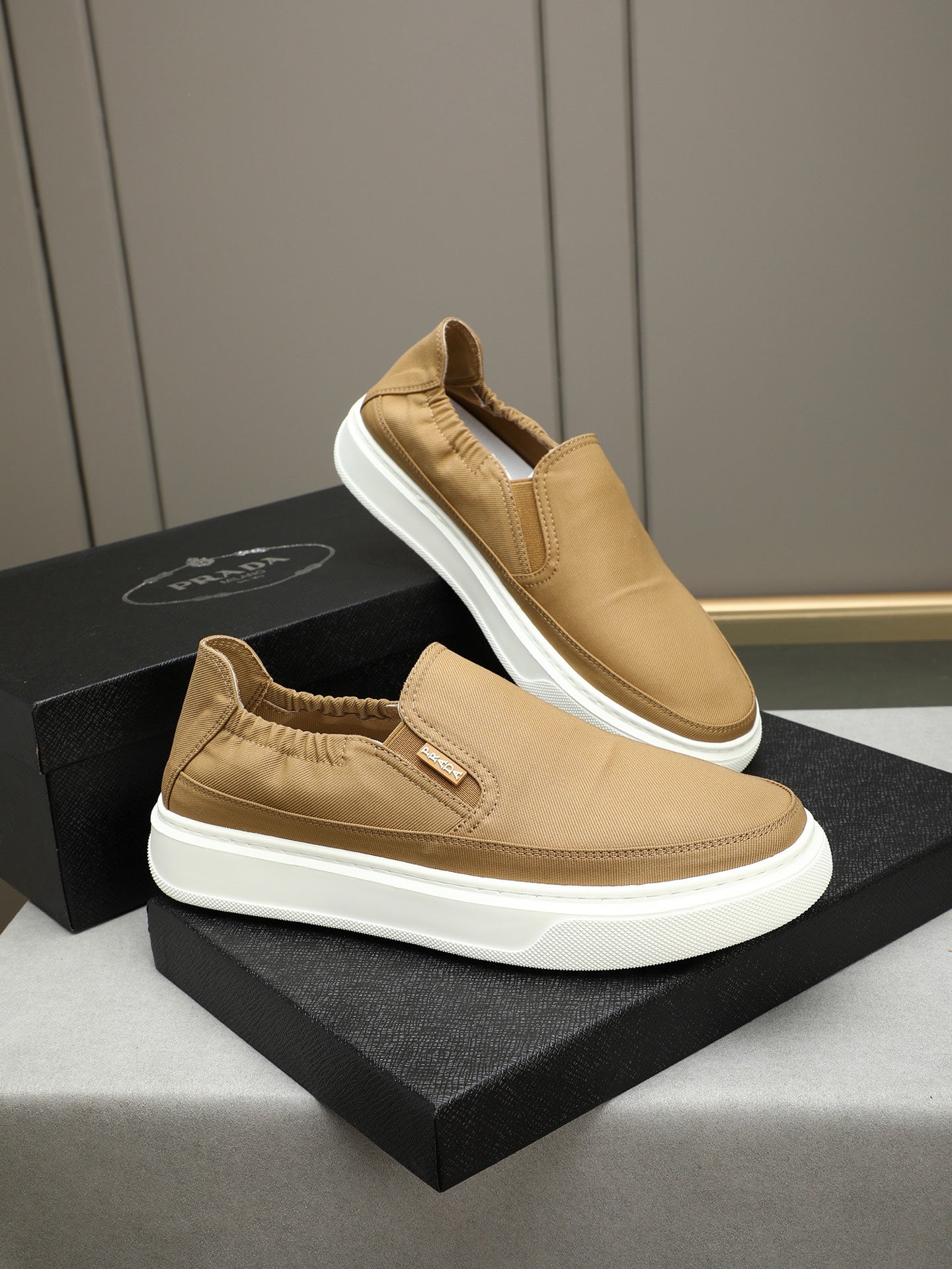 LuxluxHouse Best Quality Shoes Prada