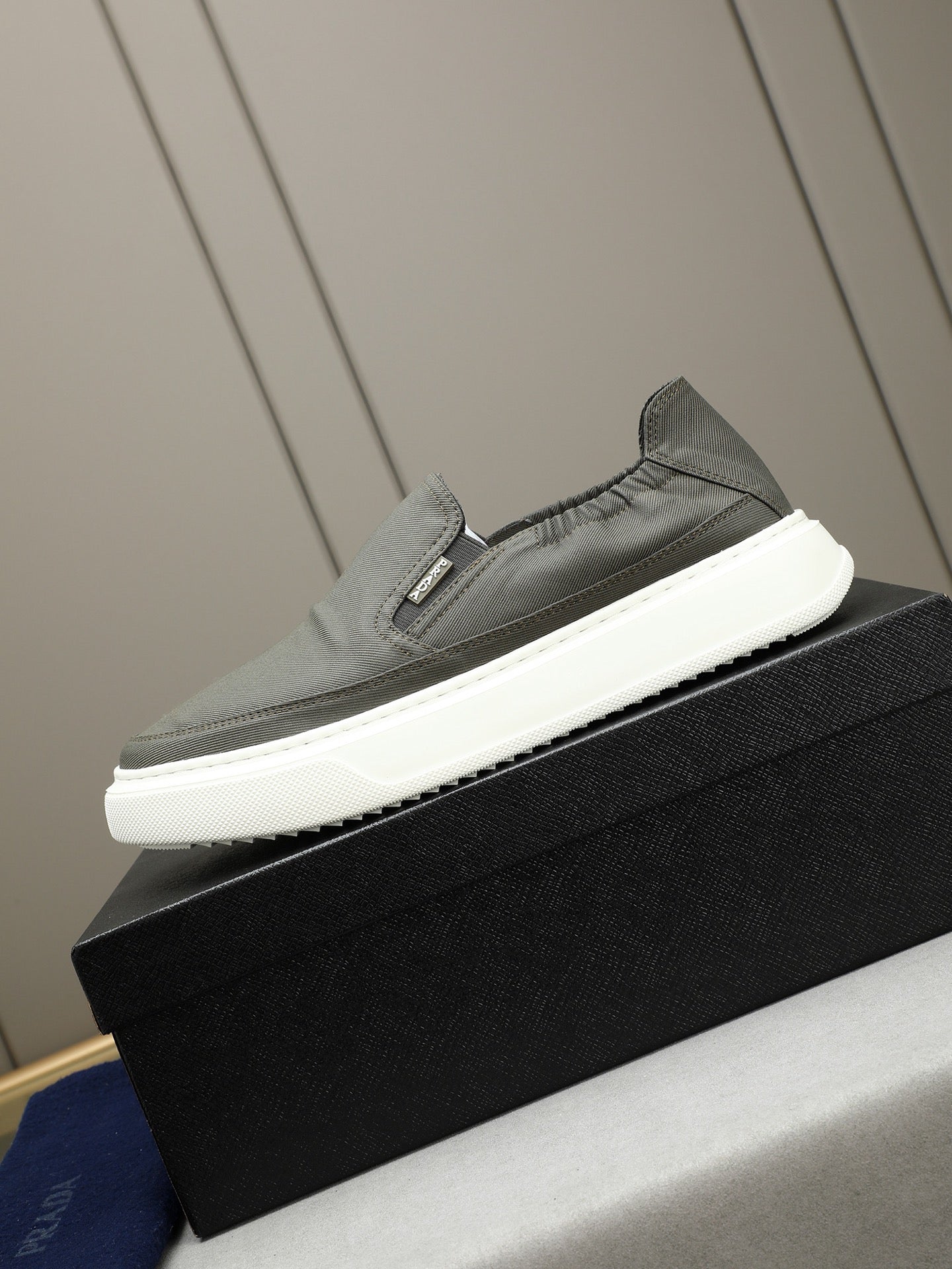 LuxluxHouse Best Quality Shoes Prada