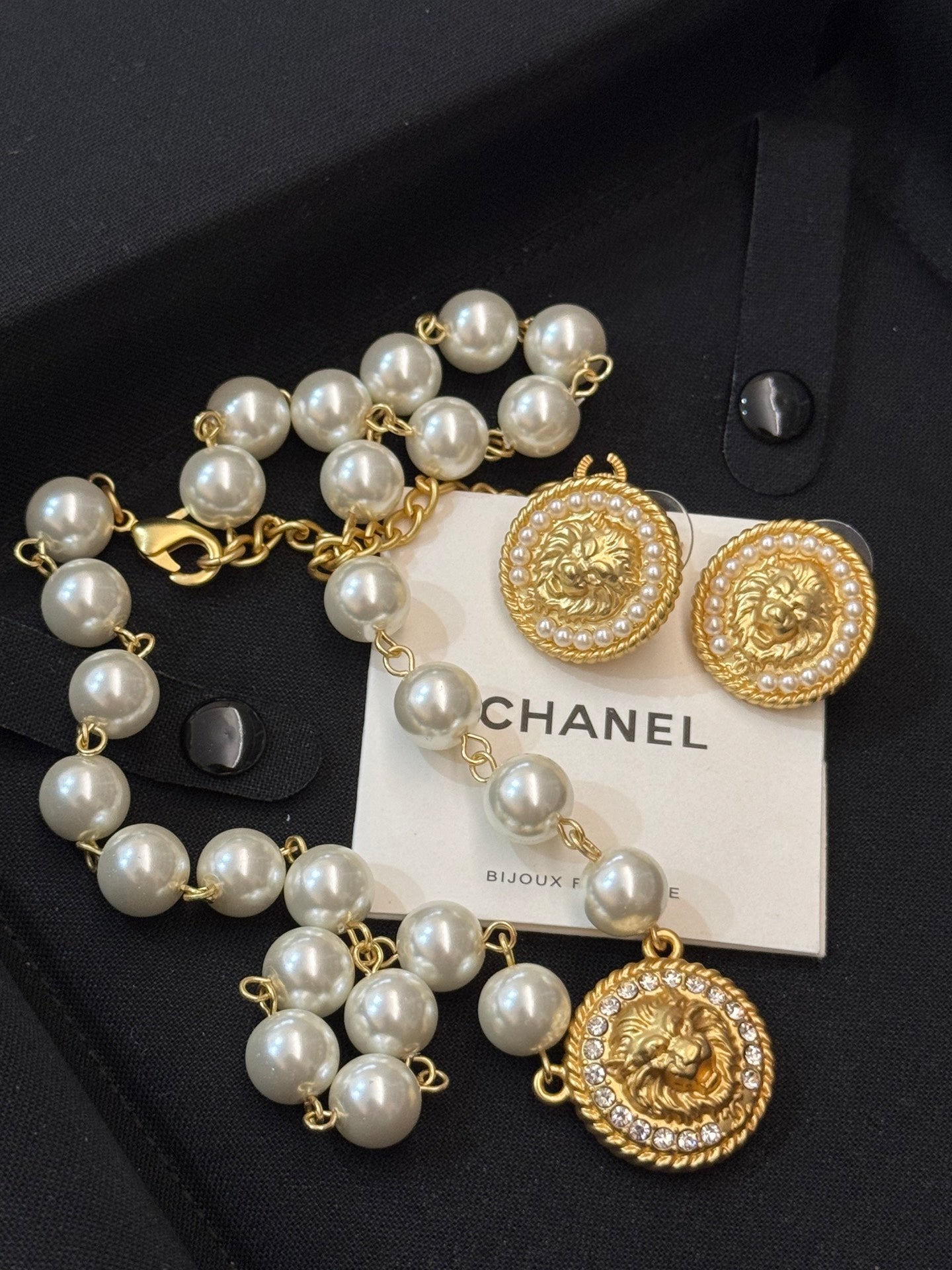LuxluxHouse Low Price And High Quality Accessories Chanel