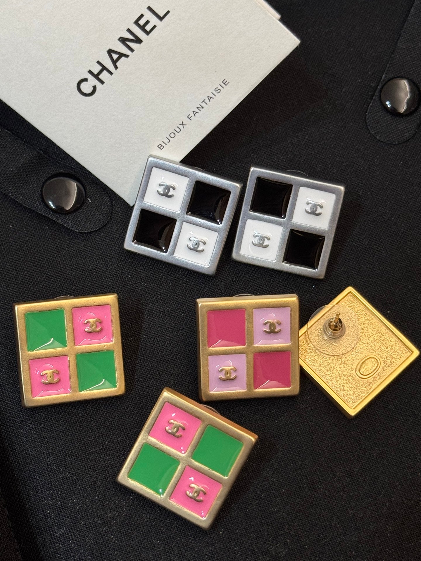 LuxluxHouse Low Price And High Quality Accessories Earrings