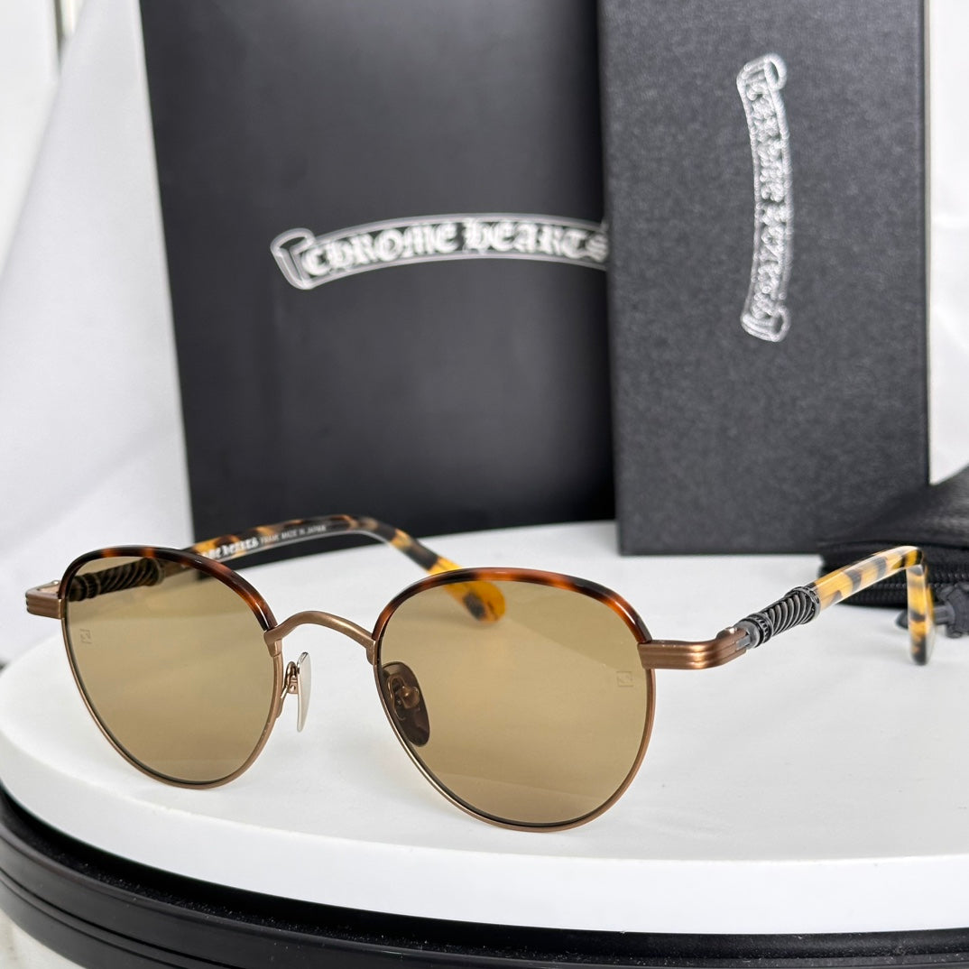 LuxluxHouse Best Quality Glasses Chrome Hearts