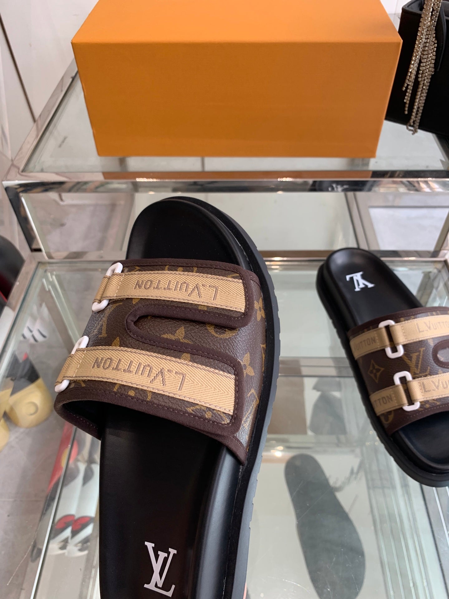 LuxluxHouse Best Quality Sandals Louis Vuitton