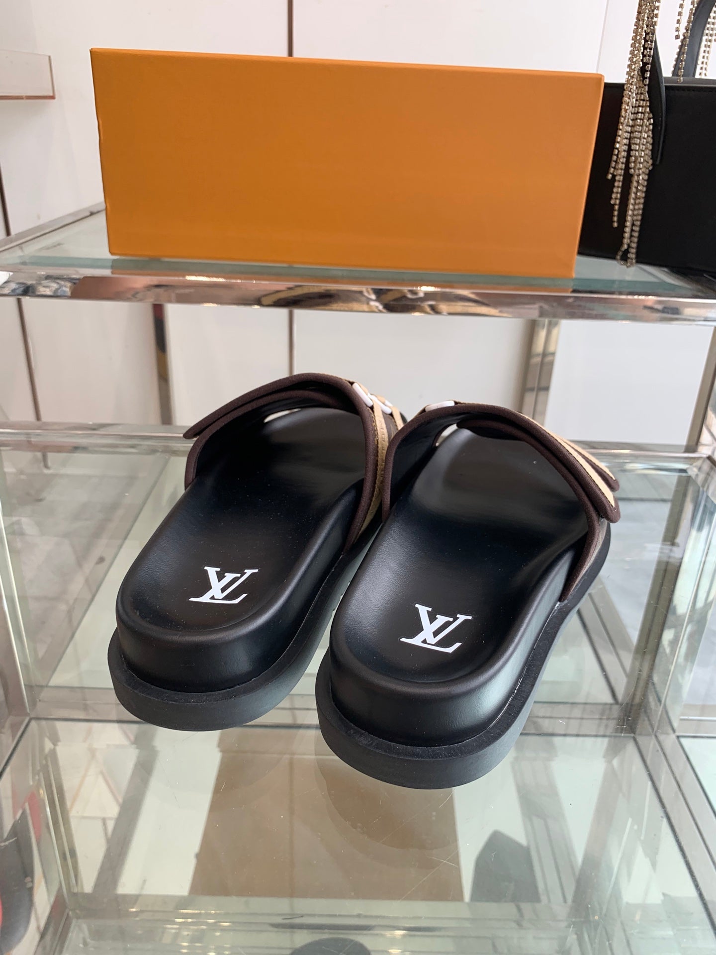 LuxluxHouse Best Quality Sandals Louis Vuitton