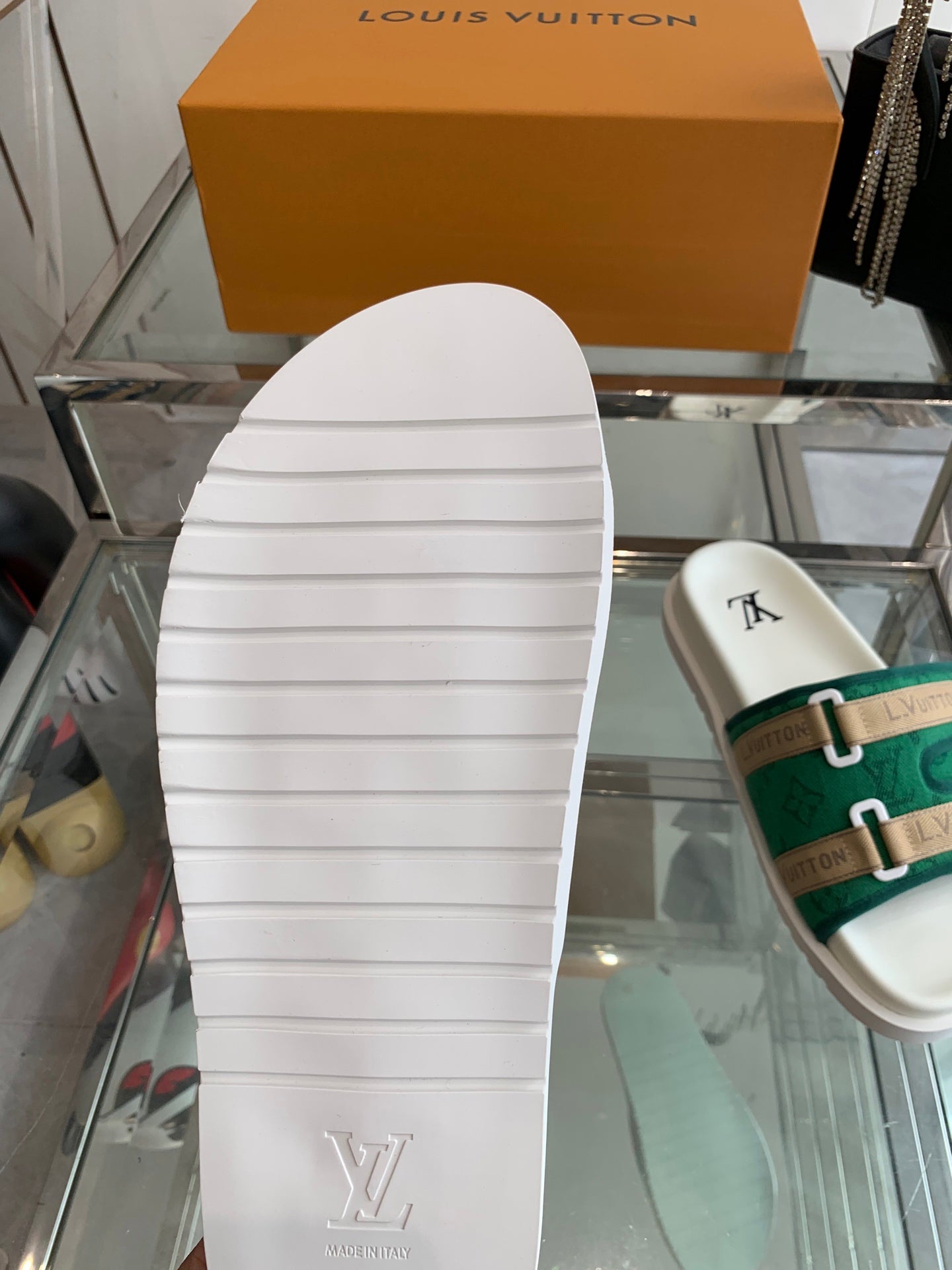 LuxluxHouse Best Quality Sandals Louis Vuitton