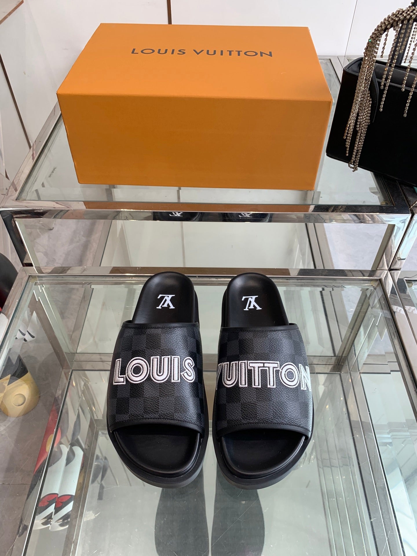 LuxluxHouse Best Quality Sandals Louis Vuitton