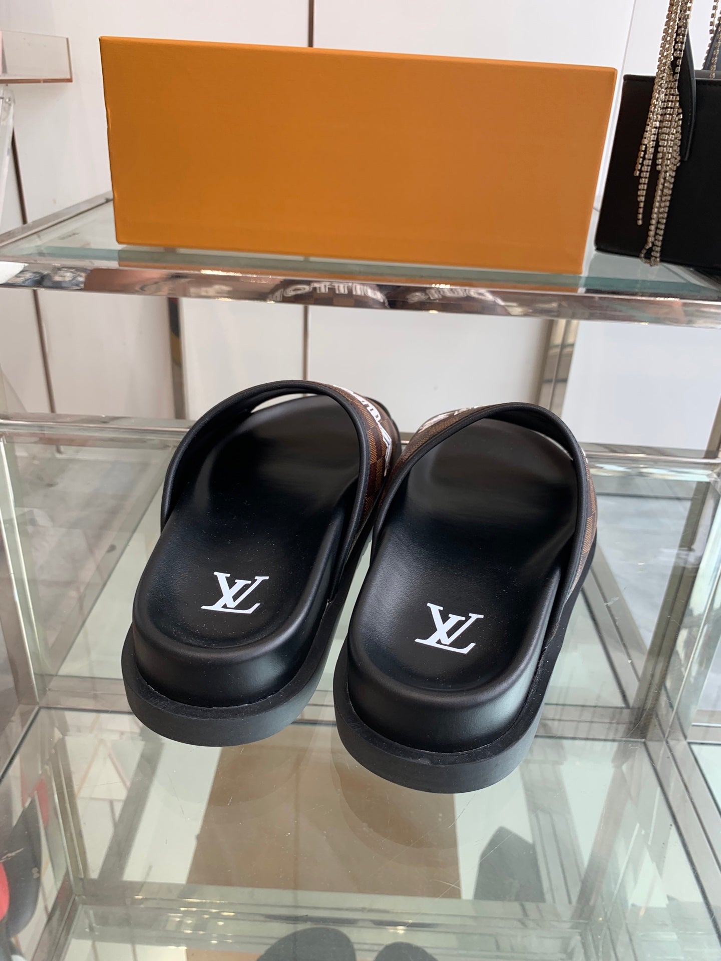 LuxluxHouse Best Quality Sandals Louis Vuitton