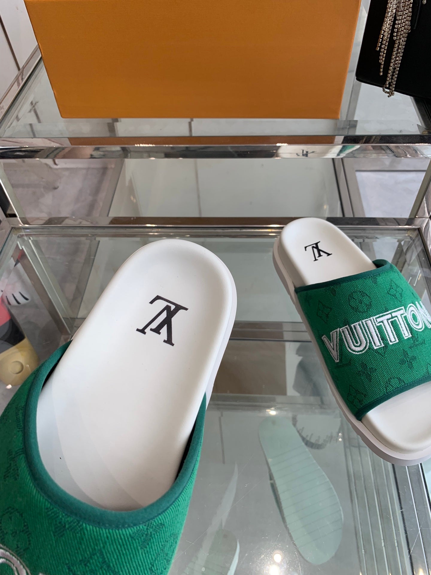 LuxluxHouse Best Quality Sandals Louis Vuitton