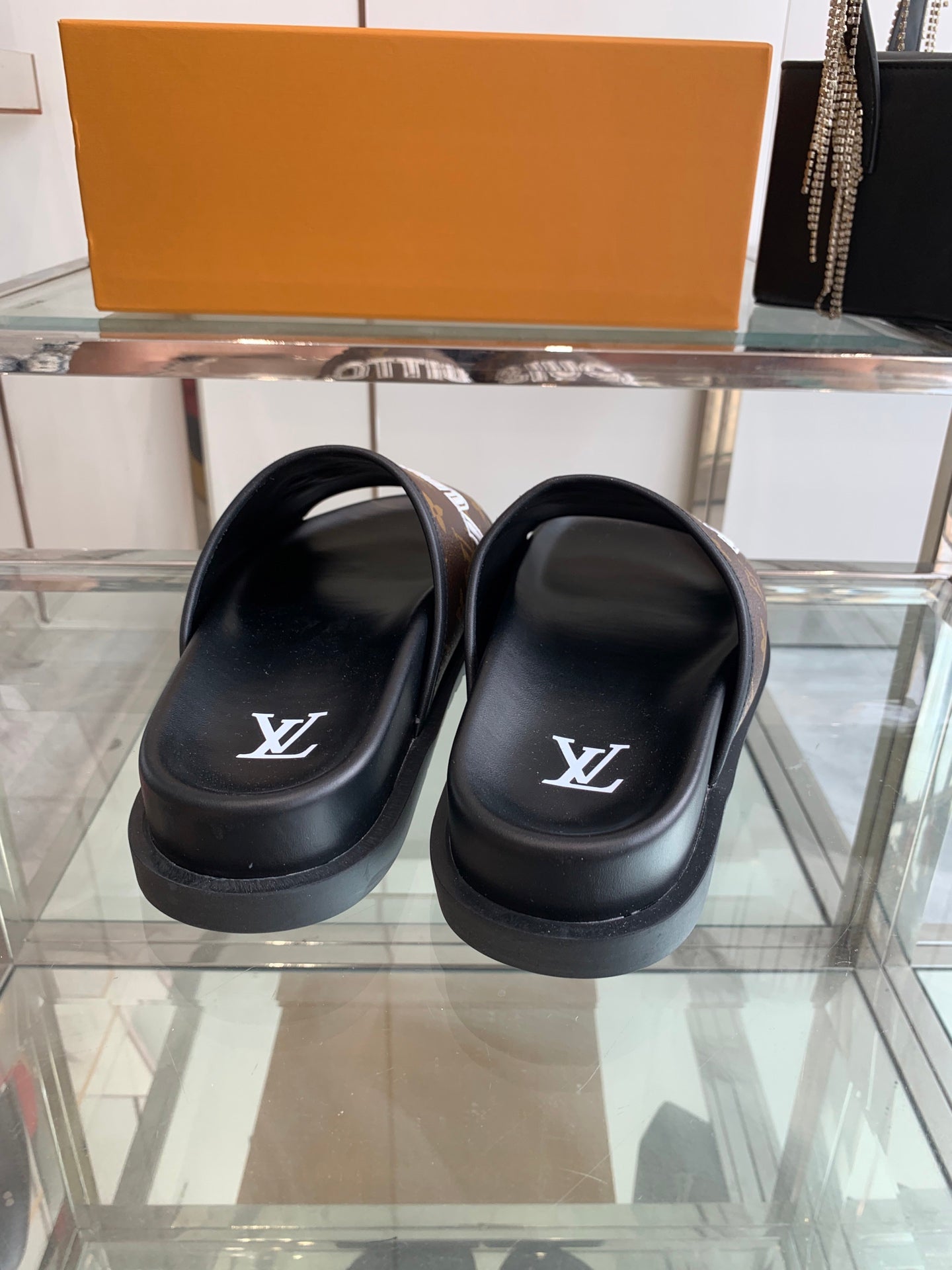 LuxluxHouse Best Quality Sandals Louis Vuitton