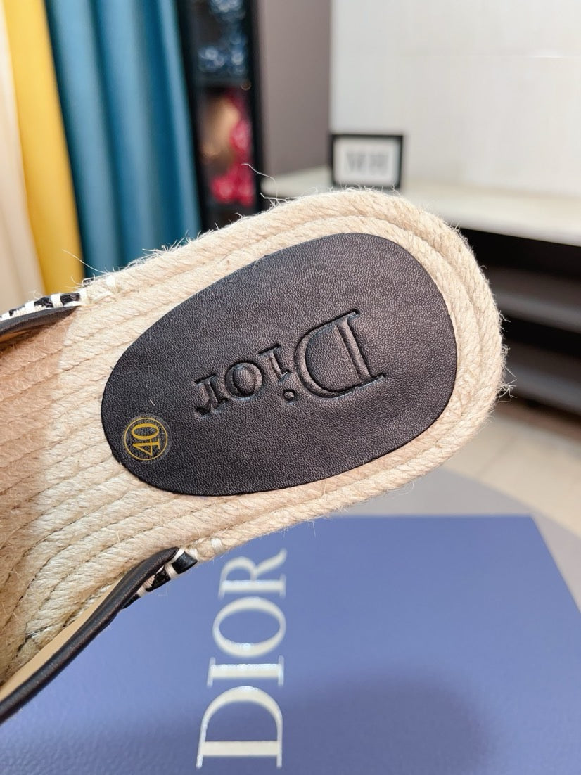 LuxluxHouse Best Quality Sandals Dior