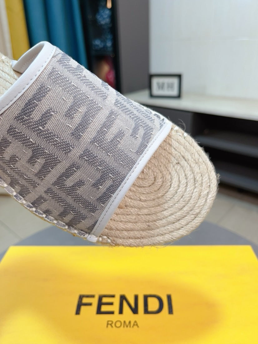 LuxluxHouse Best Quality Sandals Fendi
