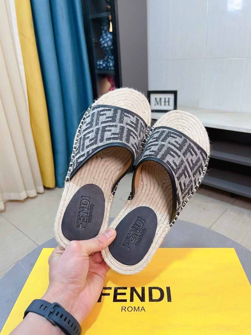 LuxluxHouse Best Quality Sandals Fendi