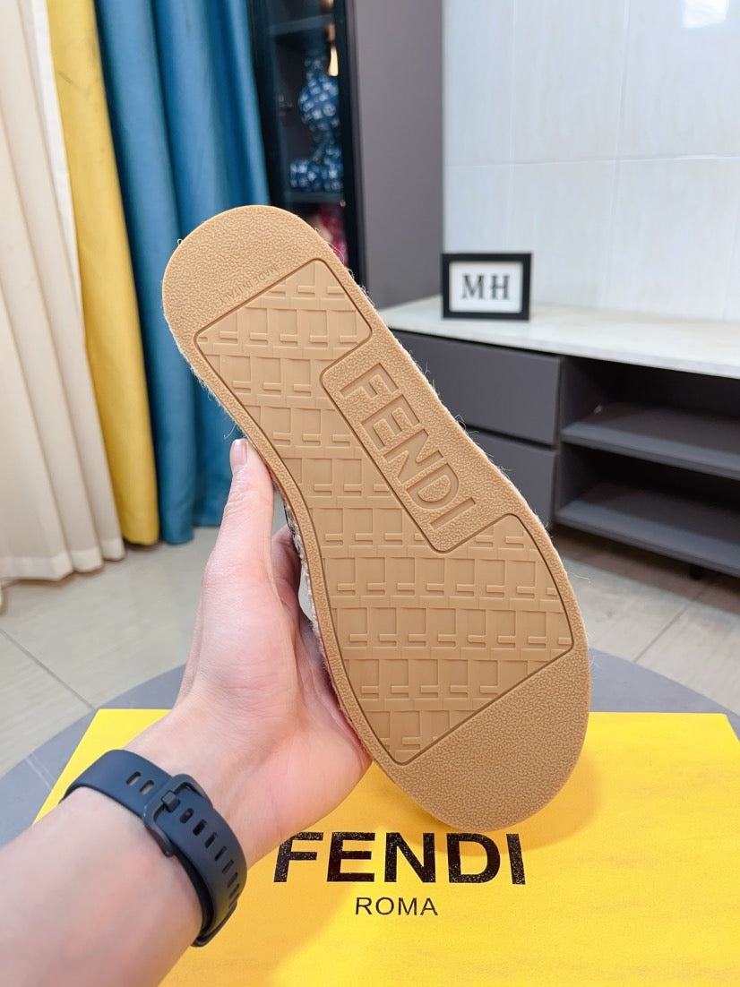 LuxluxHouse Best Quality Sandals Fendi