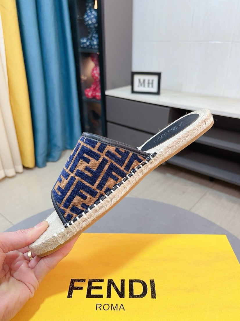 LuxluxHouse Best Quality Sandals Fendi