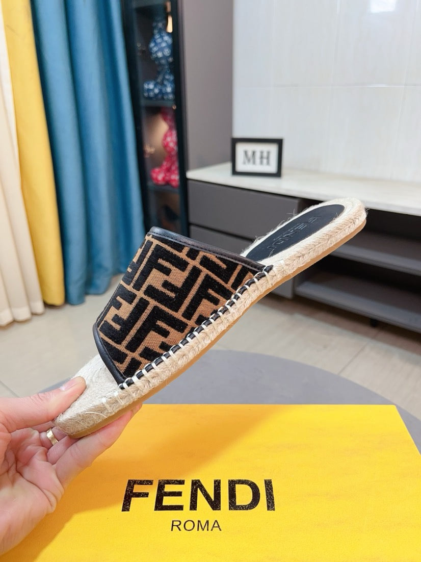 LuxluxHouse Best Quality Sandals Fendi