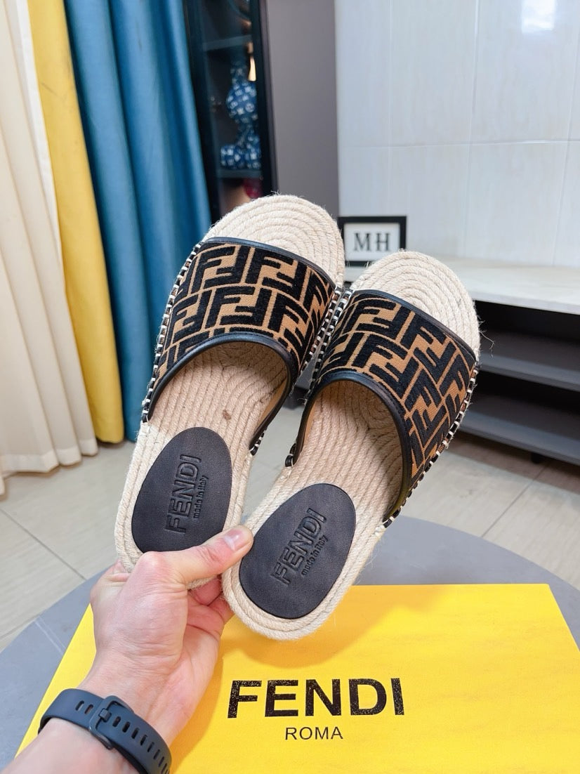 LuxluxHouse Best Quality Sandals Fendi