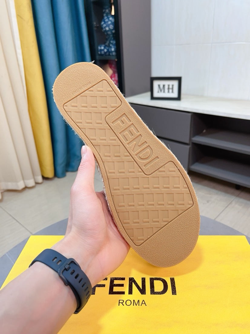 LuxluxHouse Best Quality Sandals Fendi