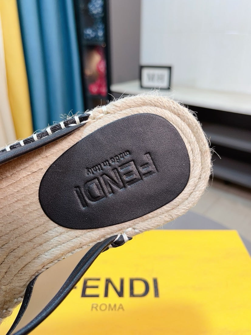 LuxluxHouse Best Quality Sandals Fendi