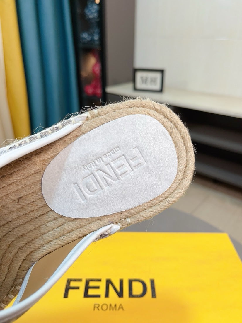 LuxluxHouse Best Quality Sandals Fendi