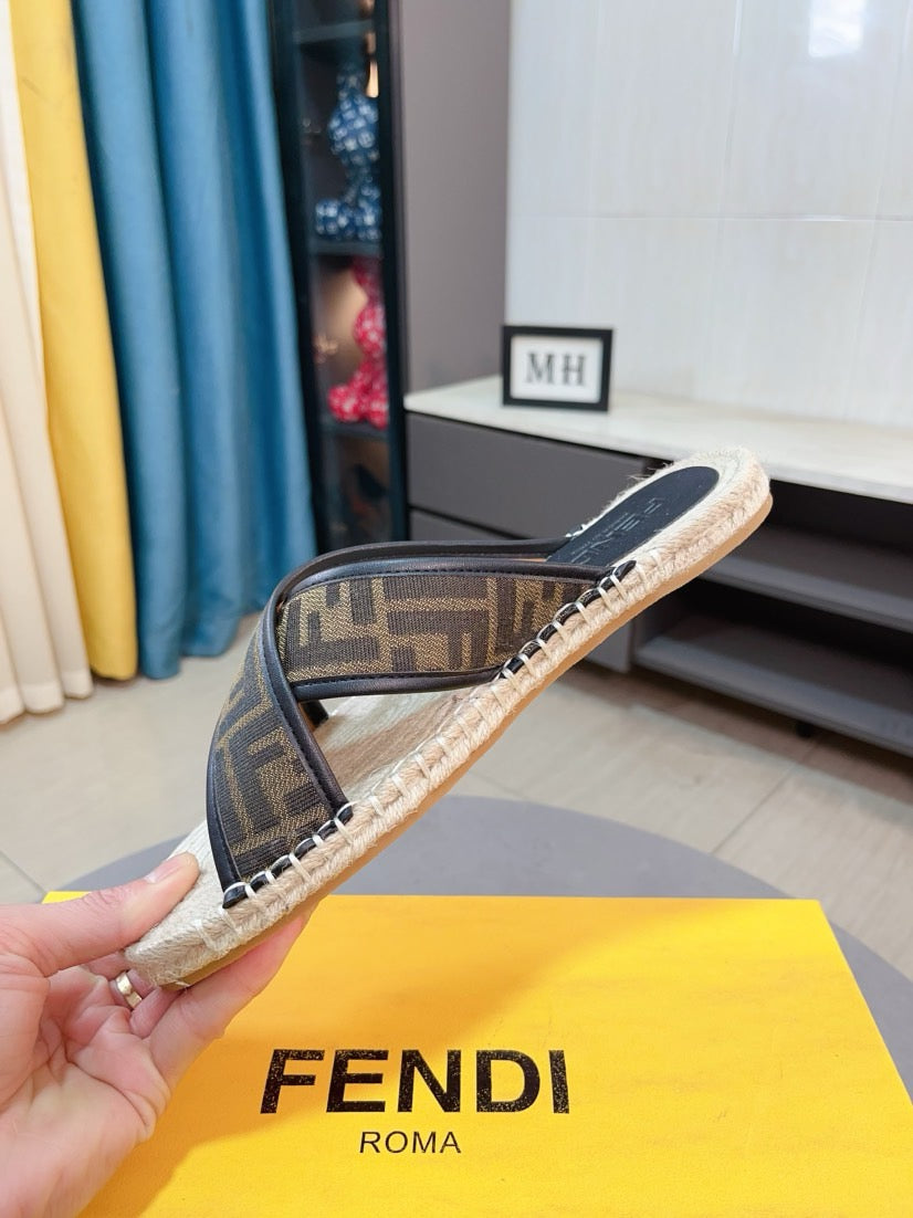 LuxluxHouse Best Quality Sandals Fendi