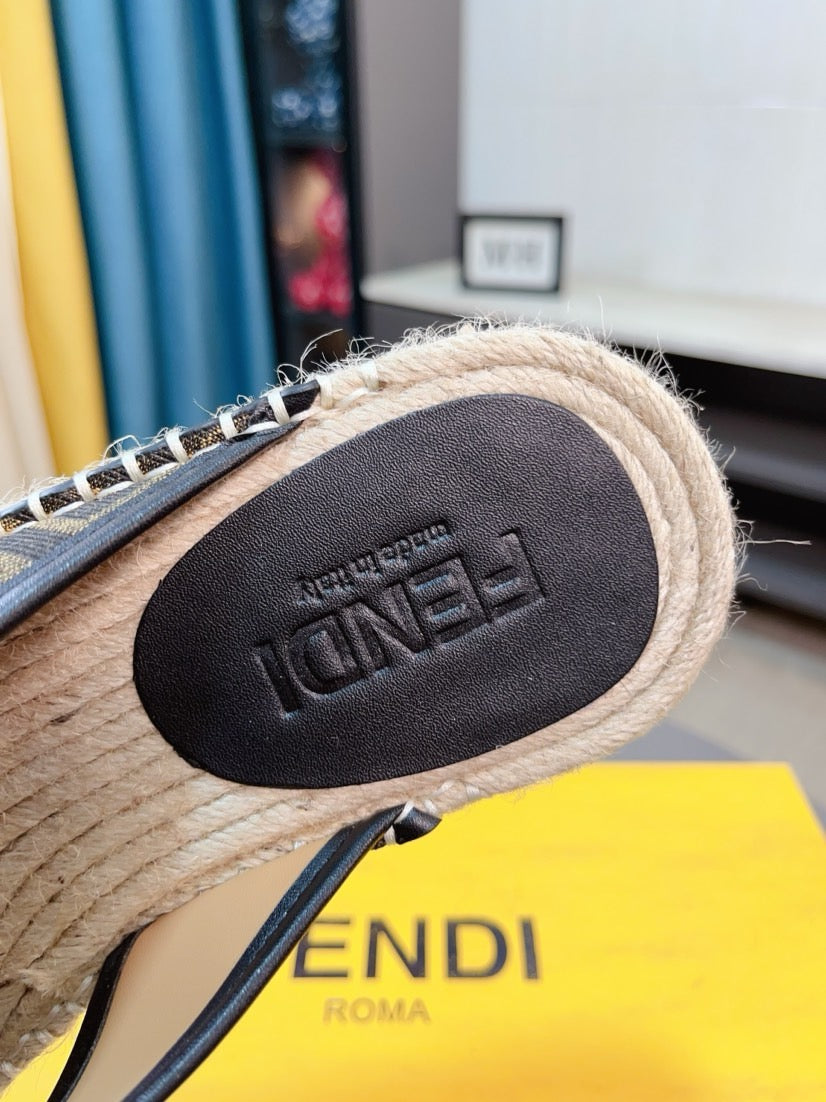 LuxluxHouse Best Quality Sandals Fendi
