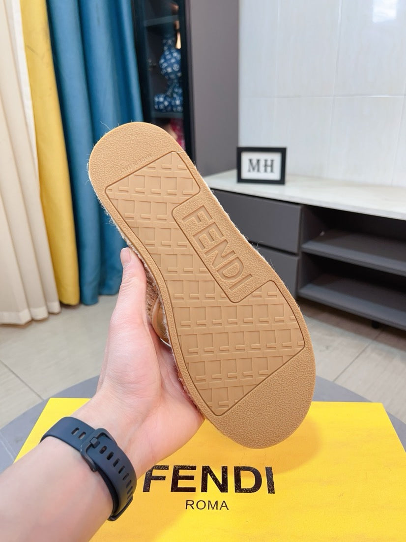 LuxluxHouse Best Quality Sandals Fendi