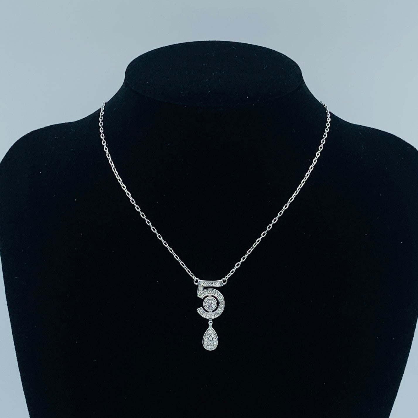 LuxluxHouse Low Price And High Quality Accessories Chanel