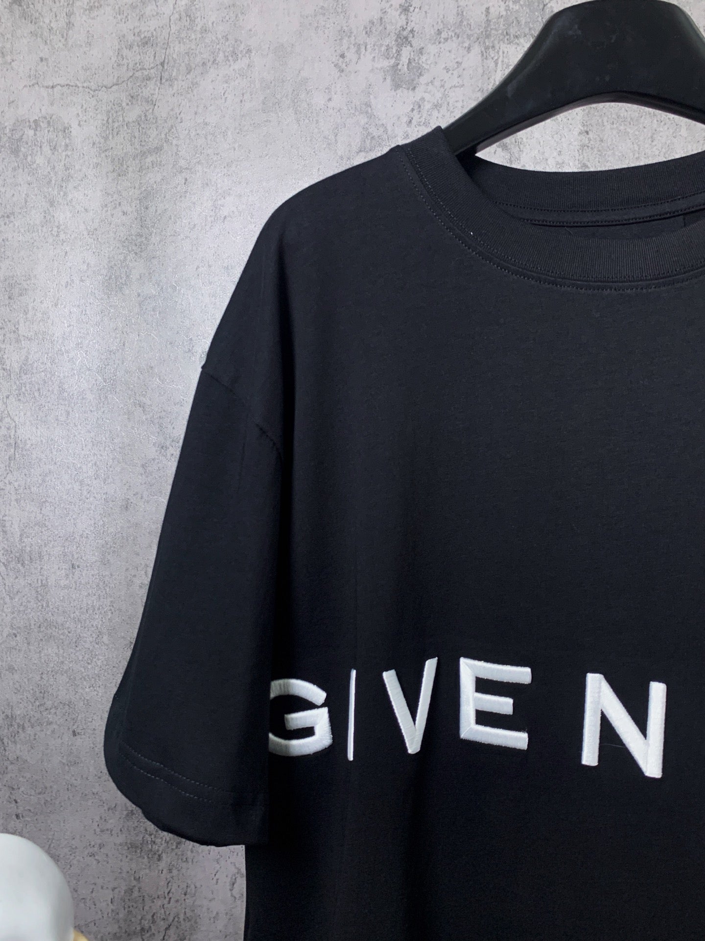 LuxluxHouse Best Quality Clothes Givenchy T-shirt