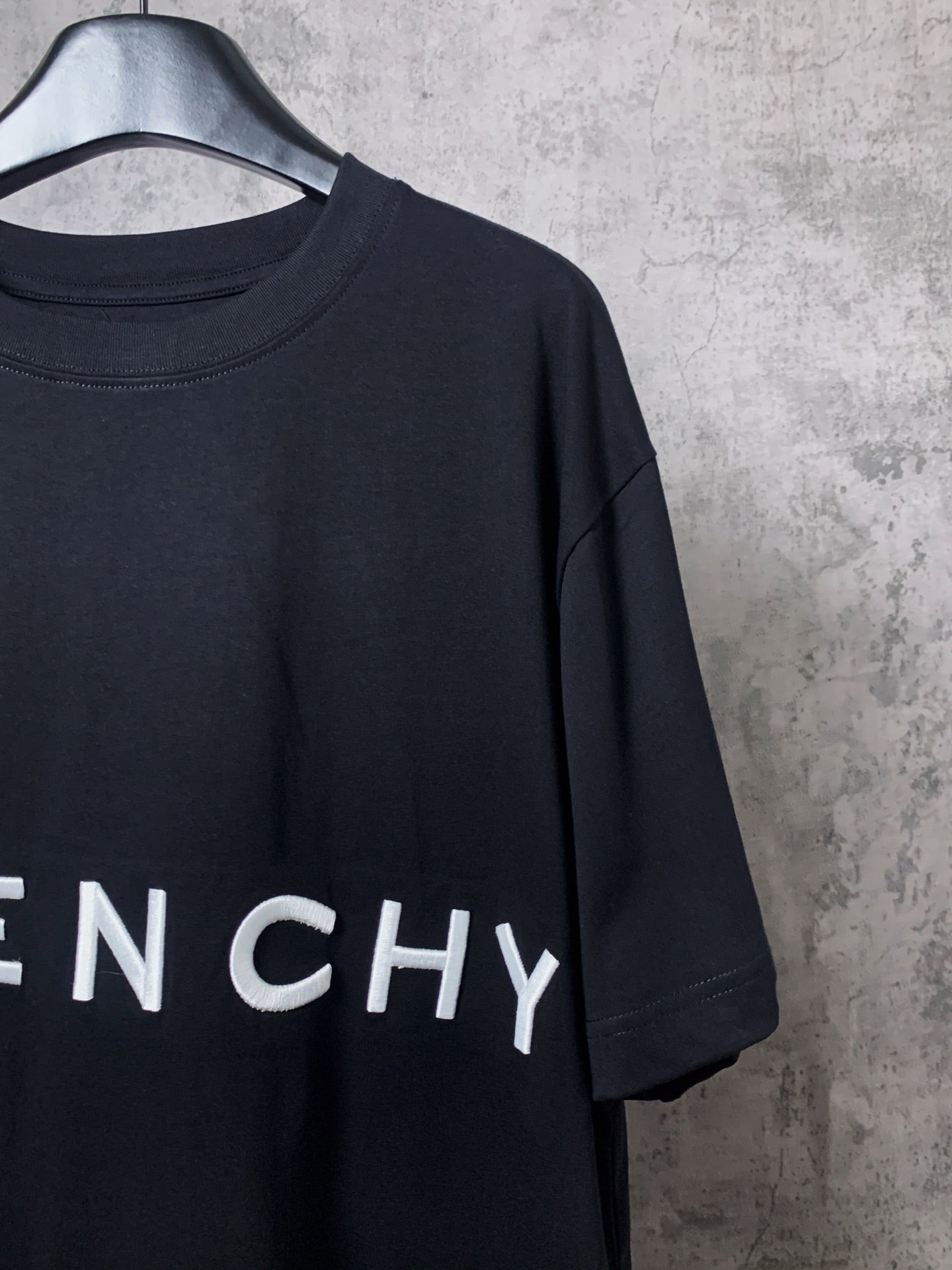 LuxluxHouse Best Quality Clothes Givenchy T-shirt