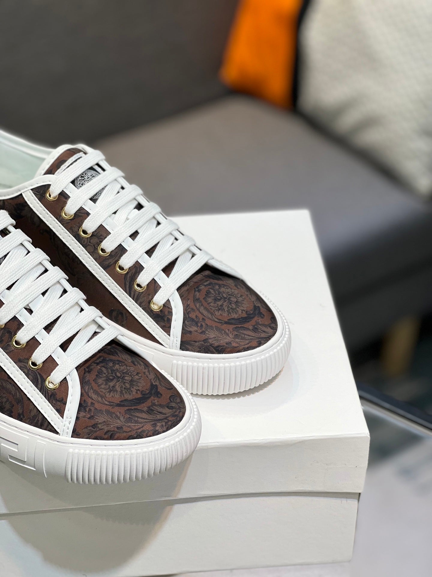 LuxluxHouse Best Quality Shoes Versace