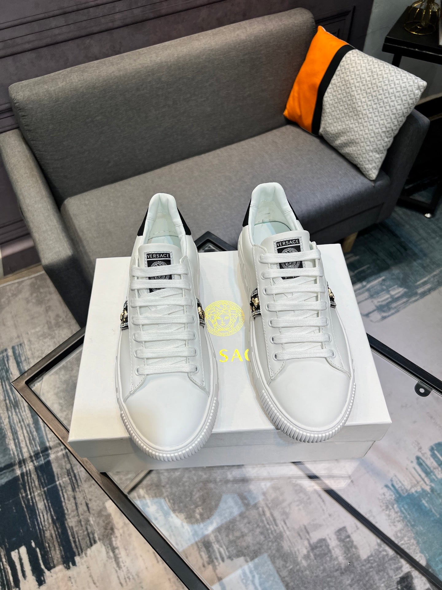 LuxluxHouse Best Quality Shoes Versace